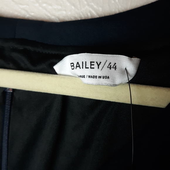 NWT Bailey 44 decollete midnight sheath dress - Picture 3 of 5